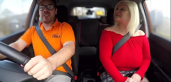  Fat mature fucks in driving school car